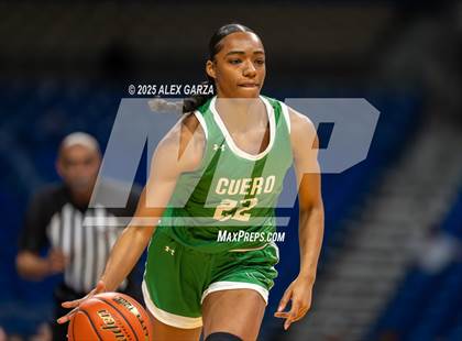 Thumbnail 3 in Cuero vs. Lincoln (UIL 4A Basketball Division II Final) photogallery.