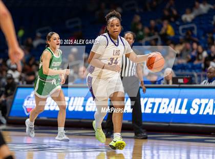 Thumbnail 3 in Cuero vs. Lincoln (UIL 4A Basketball Division II Final) photogallery.