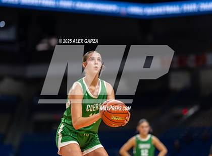 Thumbnail 2 in Cuero vs. Lincoln (UIL 4A Basketball Division II Final) photogallery.