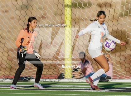 Thumbnail 3 in Mojave vs Virgin Valley (NIAA 3A Southern Region Playoffs) photogallery.