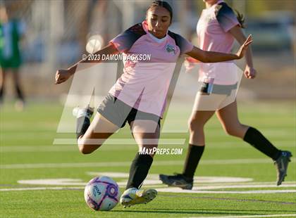 Thumbnail 2 in Mojave vs Virgin Valley (NIAA 3A Southern Region Playoffs) photogallery.