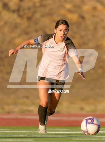 Thumbnail 3 in Mojave vs Virgin Valley (NIAA 3A Southern Region Playoffs) photogallery.