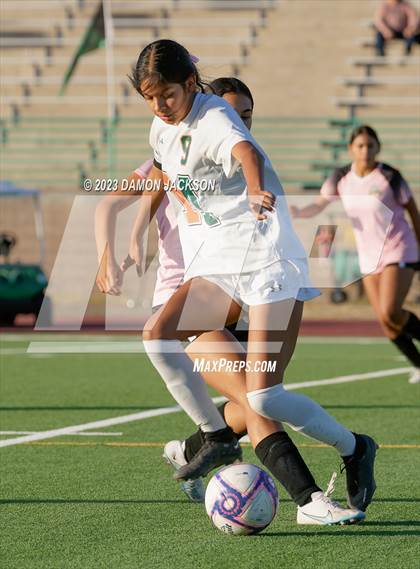 Thumbnail 1 in Mojave vs Virgin Valley (NIAA 3A Southern Region Playoffs) photogallery.