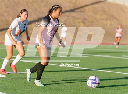 Thumbnail 2 in Mojave vs Virgin Valley (NIAA 3A Southern Region Playoffs) photogallery.