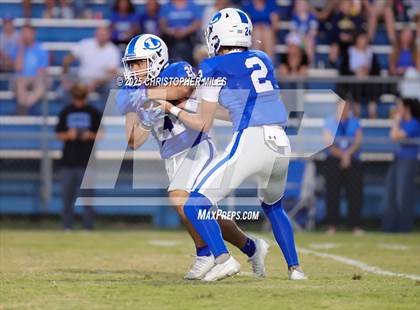 Thumbnail 1 in University @ Lampasas photogallery.