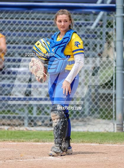 Thumbnail 3 in Davenport North vs Southeast Polk (Jefferson Varsity Classic) photogallery.