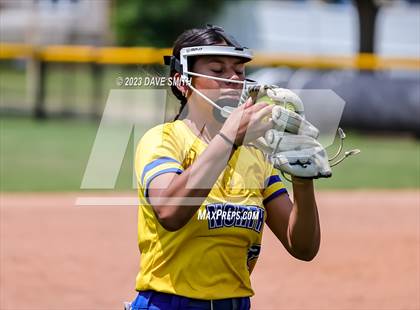 Thumbnail 3 in Davenport North vs Southeast Polk (Jefferson Varsity Classic) photogallery.