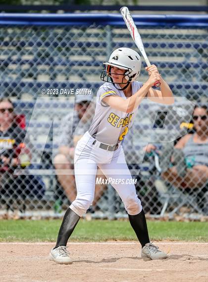 Thumbnail 2 in Davenport North vs Southeast Polk (Jefferson Varsity Classic) photogallery.