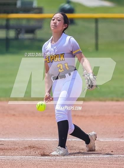 Thumbnail 1 in Davenport North vs Southeast Polk (Jefferson Varsity Classic) photogallery.