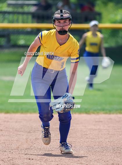 Thumbnail 3 in Davenport North vs Southeast Polk (Jefferson Varsity Classic) photogallery.