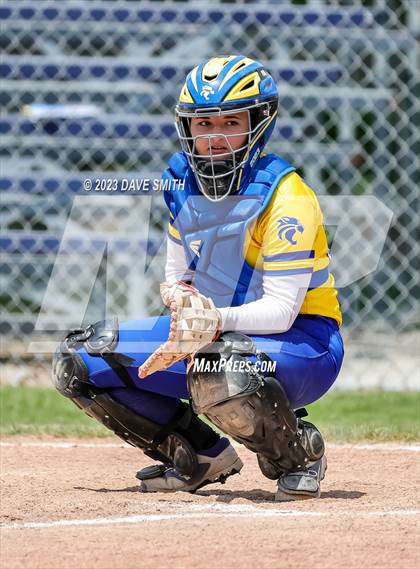 Thumbnail 1 in Davenport North vs Southeast Polk (Jefferson Varsity Classic) photogallery.