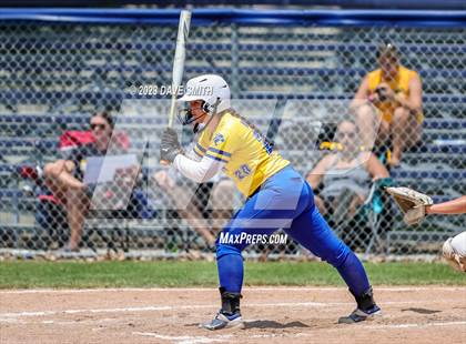 Thumbnail 1 in Davenport North vs Southeast Polk (Jefferson Varsity Classic) photogallery.