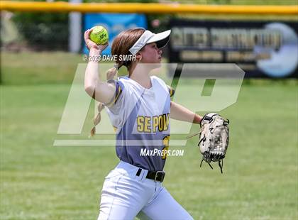 Thumbnail 1 in Davenport North vs Southeast Polk (Jefferson Varsity Classic) photogallery.
