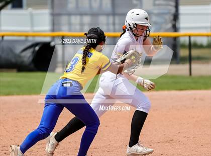 Thumbnail 1 in Davenport North vs Southeast Polk (Jefferson Varsity Classic) photogallery.
