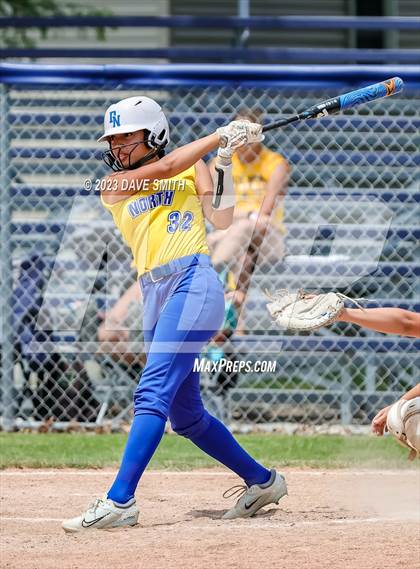 Thumbnail 3 in Davenport North vs Southeast Polk (Jefferson Varsity Classic) photogallery.