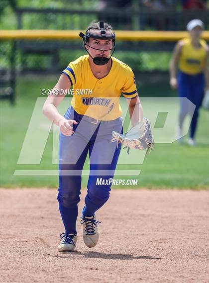 Thumbnail 2 in Davenport North vs Southeast Polk (Jefferson Varsity Classic) photogallery.