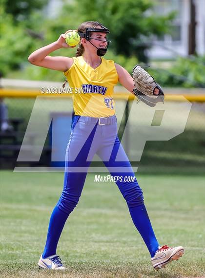 Thumbnail 2 in Davenport North vs Southeast Polk (Jefferson Varsity Classic) photogallery.