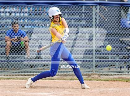 Thumbnail 1 in Davenport North vs Southeast Polk (Jefferson Varsity Classic) photogallery.