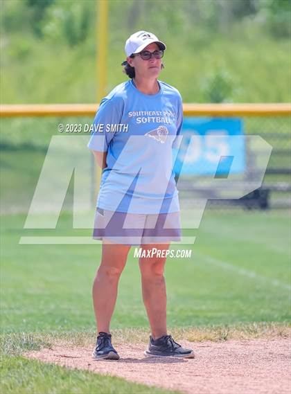 Thumbnail 2 in Davenport North vs Southeast Polk (Jefferson Varsity Classic) photogallery.