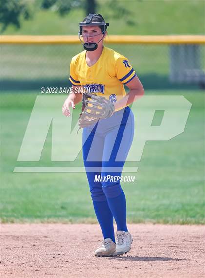 Thumbnail 1 in Davenport North vs Southeast Polk (Jefferson Varsity Classic) photogallery.