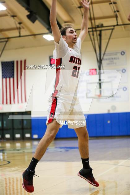 Thumbnail 1 in Kennedy vs. Glendale (2018 Bulldog Tournament) photogallery.