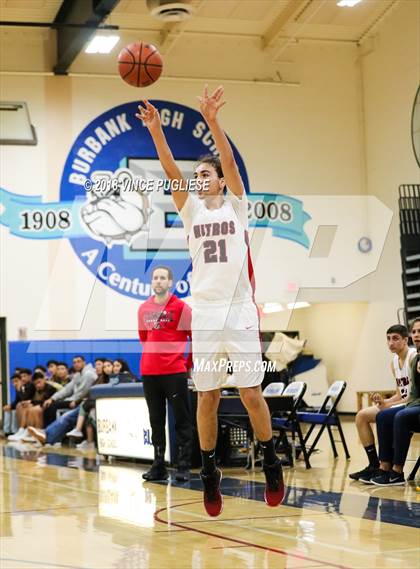 Thumbnail 3 in Kennedy vs. Glendale (2018 Bulldog Tournament) photogallery.