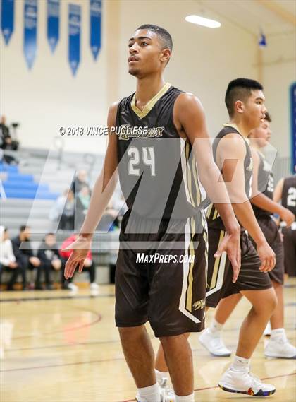 Thumbnail 1 in Kennedy vs. Glendale (2018 Bulldog Tournament) photogallery.