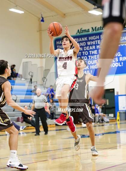 Thumbnail 2 in Kennedy vs. Glendale (2018 Bulldog Tournament) photogallery.
