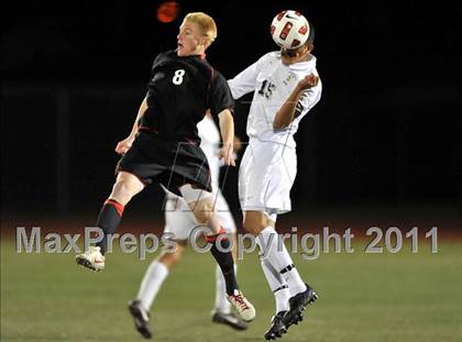 Thumbnail 1 in Santa Barbara vs. Oak Hills (CIF SoCal D2 Regional Final) photogallery.