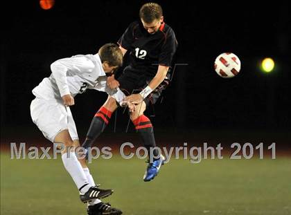 Thumbnail 1 in Santa Barbara vs. Oak Hills (CIF SoCal D2 Regional Final) photogallery.