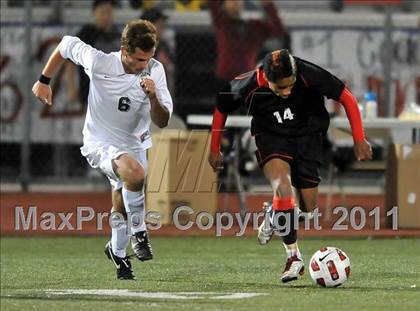 Thumbnail 1 in Santa Barbara vs. Oak Hills (CIF SoCal D2 Regional Final) photogallery.