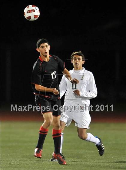 Thumbnail 2 in Santa Barbara vs. Oak Hills (CIF SoCal D2 Regional Final) photogallery.