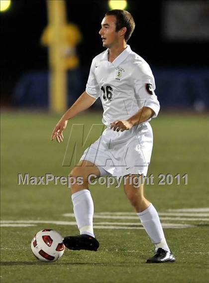 Thumbnail 1 in Santa Barbara vs. Oak Hills (CIF SoCal D2 Regional Final) photogallery.