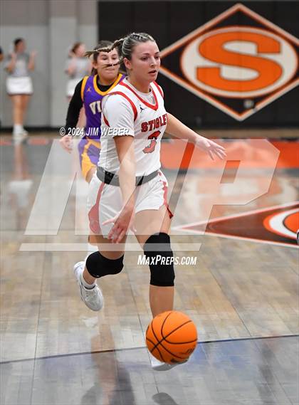 Thumbnail 1 in Stigler vs. Vian (Sequoyah Co. Tournament) photogallery.