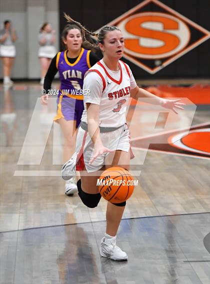 Thumbnail 2 in Stigler vs. Vian (Sequoyah Co. Tournament) photogallery.