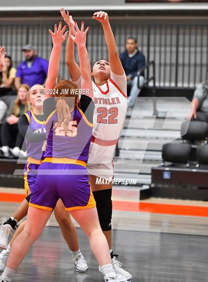 Thumbnail 1 in Stigler vs. Vian (Sequoyah Co. Tournament) photogallery.