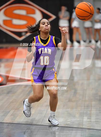 Thumbnail 1 in Stigler vs. Vian (Sequoyah Co. Tournament) photogallery.