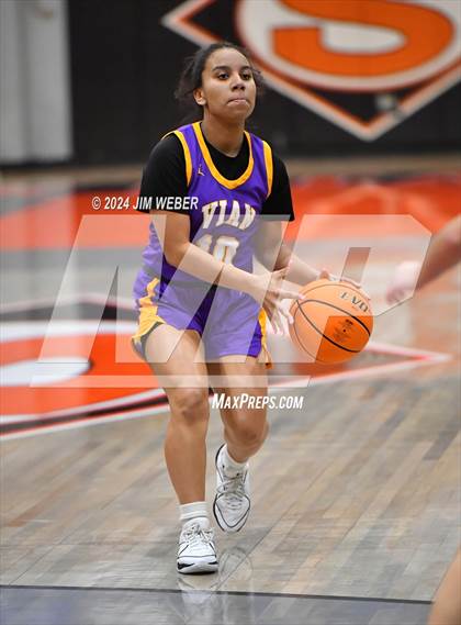 Thumbnail 1 in Stigler vs. Vian (Sequoyah Co. Tournament) photogallery.