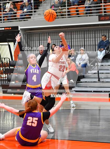 Thumbnail 1 in Stigler vs. Vian (Sequoyah Co. Tournament) photogallery.