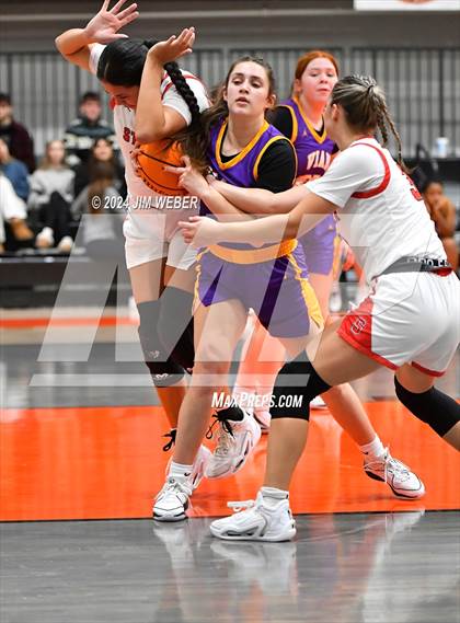 Thumbnail 3 in Stigler vs. Vian (Sequoyah Co. Tournament) photogallery.