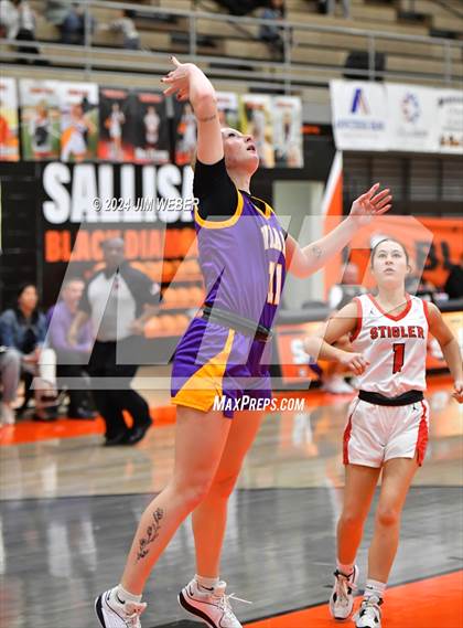 Thumbnail 1 in Stigler vs. Vian (Sequoyah Co. Tournament) photogallery.