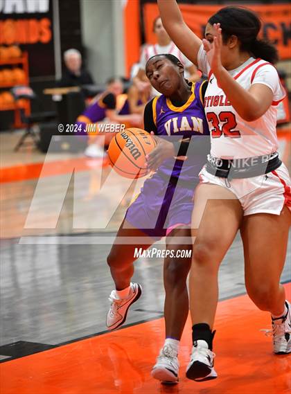 Thumbnail 3 in Stigler vs. Vian (Sequoyah Co. Tournament) photogallery.