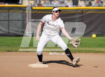 Thumbnail 2 in Regis Jesuit @ Chatfield photogallery.