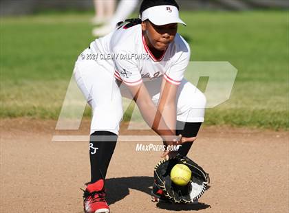 Thumbnail 2 in Regis Jesuit @ Chatfield photogallery.