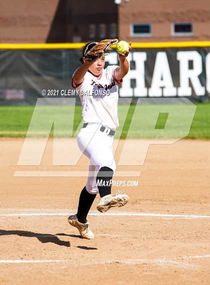 Thumbnail 3 in Regis Jesuit @ Chatfield photogallery.