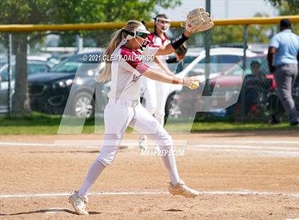 Thumbnail 2 in Regis Jesuit @ Chatfield photogallery.