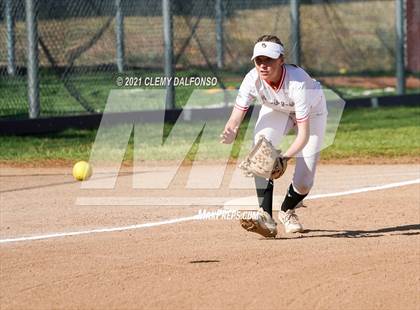 Thumbnail 3 in Regis Jesuit @ Chatfield photogallery.