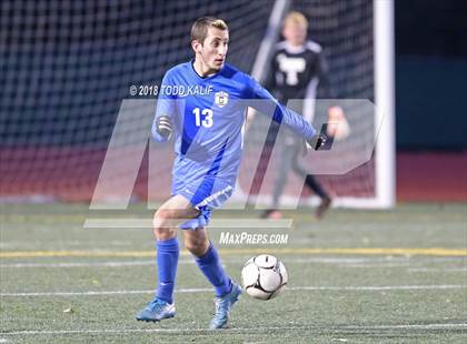 Thumbnail 1 in Glastonbury vs. Pomperaug (CIAC Class LL Semifinal) photogallery.