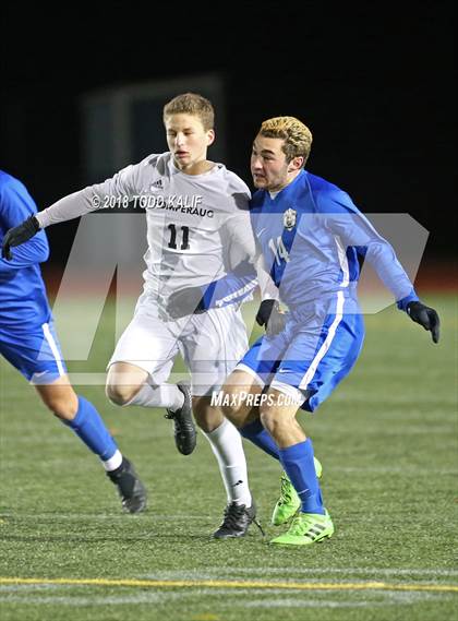 Thumbnail 3 in Glastonbury vs. Pomperaug (CIAC Class LL Semifinal) photogallery.