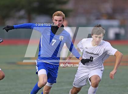 Thumbnail 3 in Glastonbury vs. Pomperaug (CIAC Class LL Semifinal) photogallery.